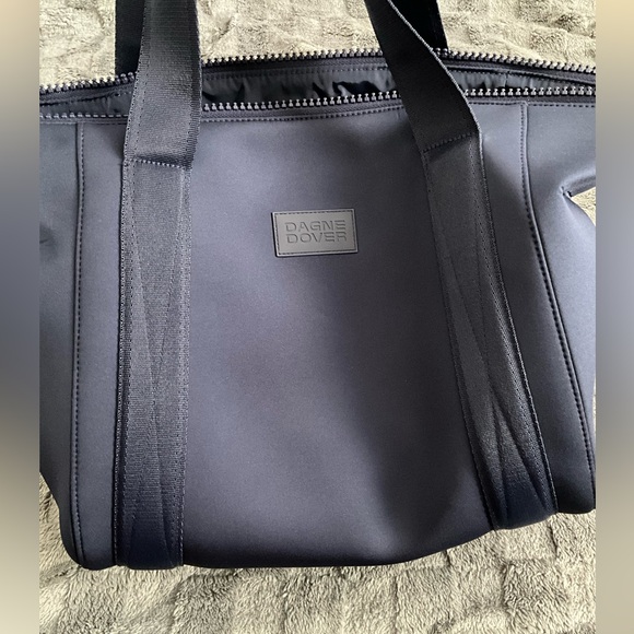 Dagne Dover Landon Carryall Medium ~Navy Travel Bag. Dust Bag added - Picture 4 of 11